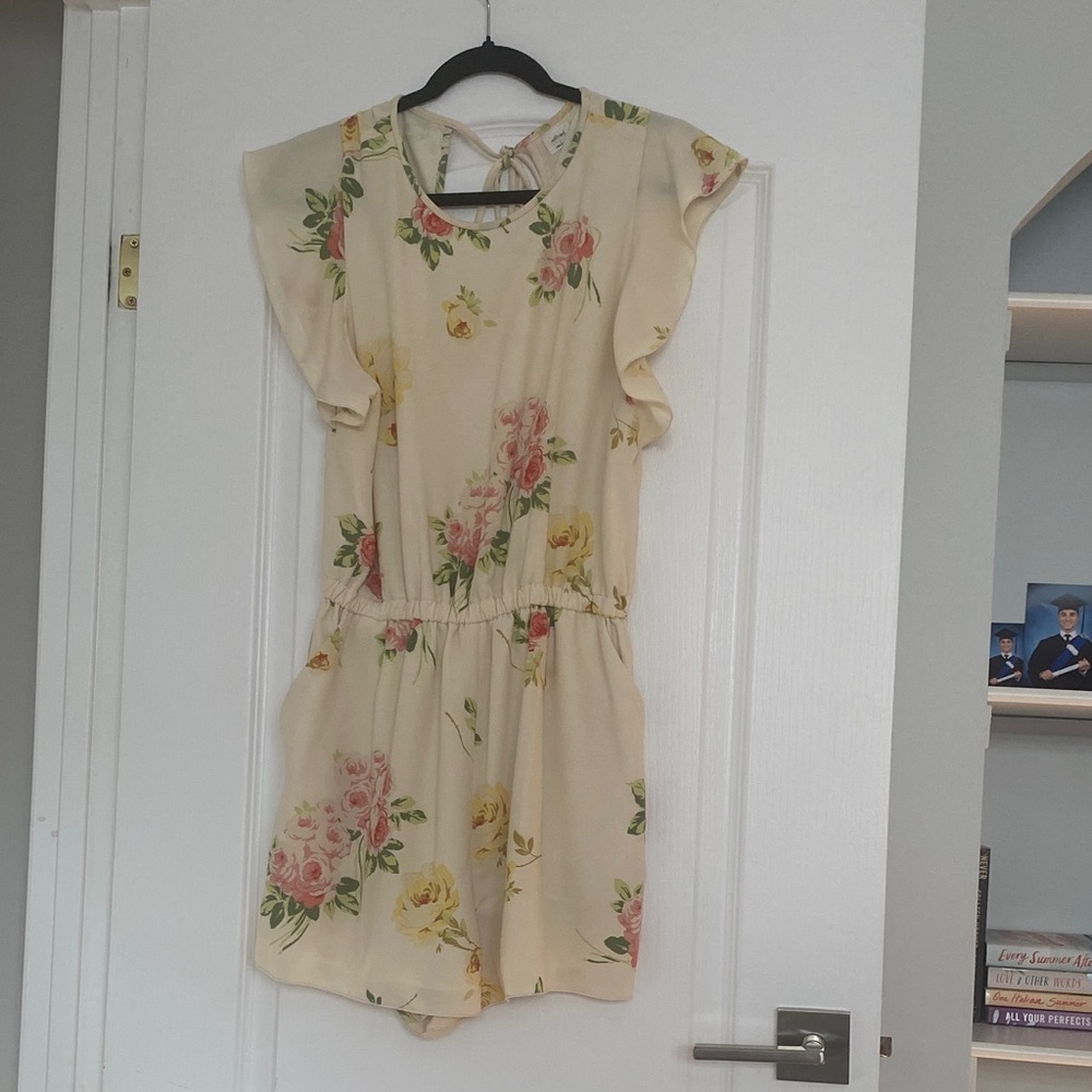 Floral Ruffle Sleeve Romper